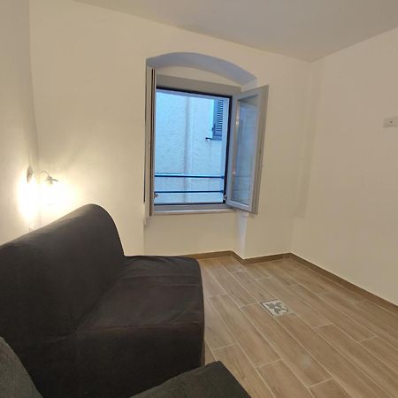 Residenza Nel Borgo L'Appusentu Bed & Breakfast Castelsardo Bagian luar foto