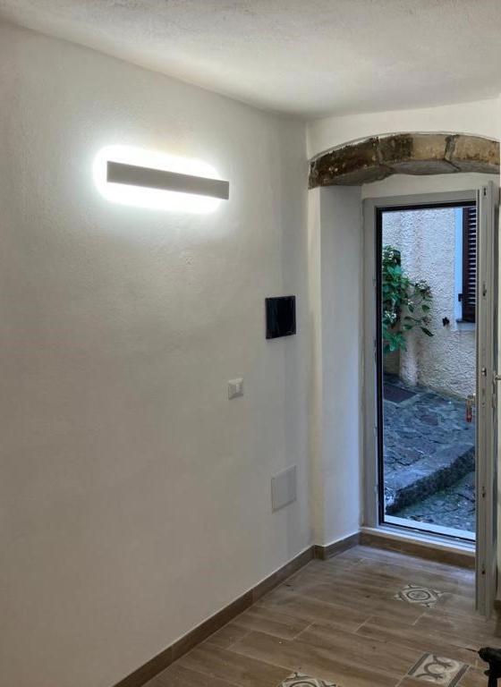 Residenza Nel Borgo L'Appusentu Bed & Breakfast Castelsardo Bagian luar foto