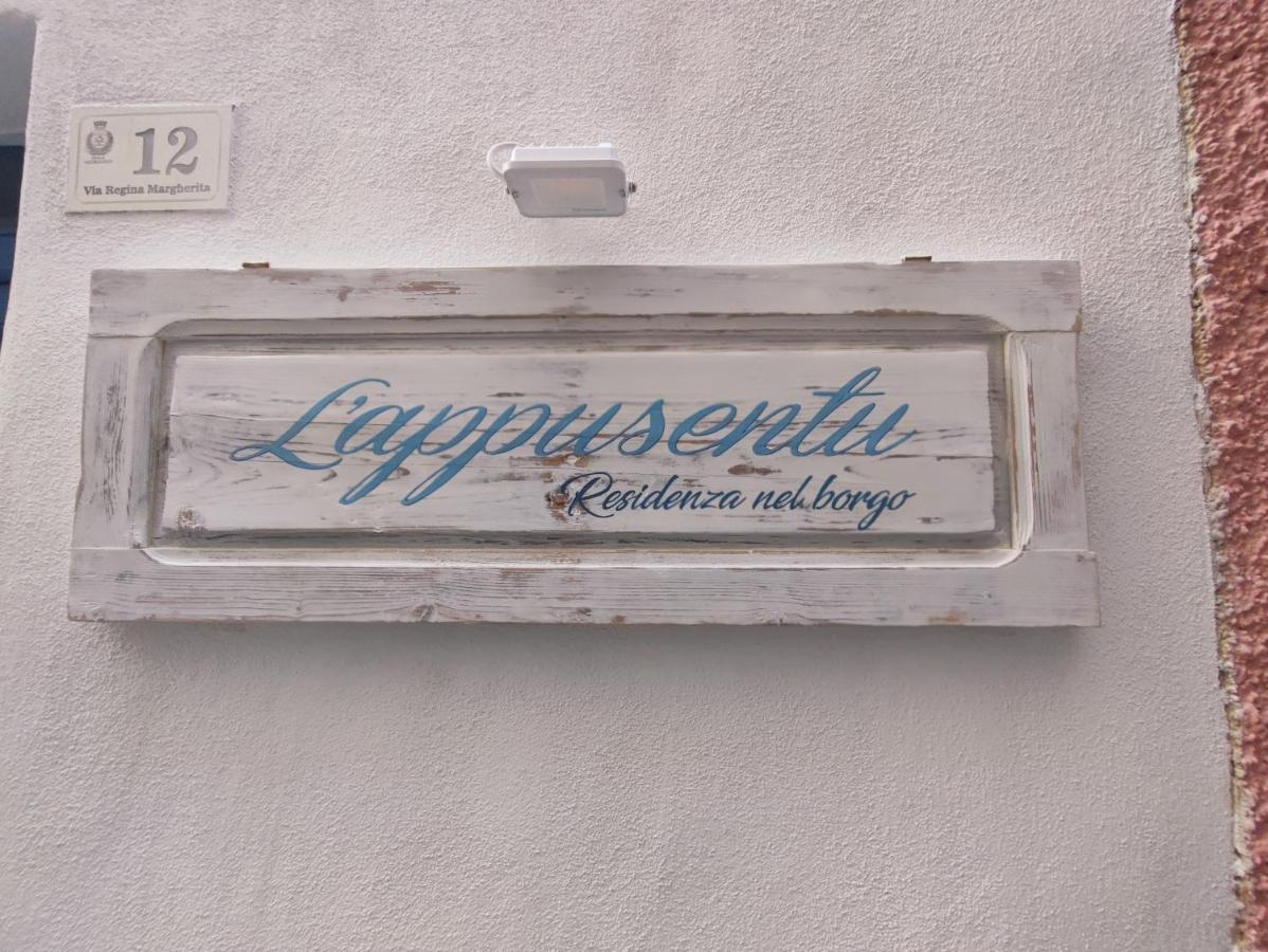 Residenza Nel Borgo L'Appusentu Bed & Breakfast Castelsardo Bagian luar foto