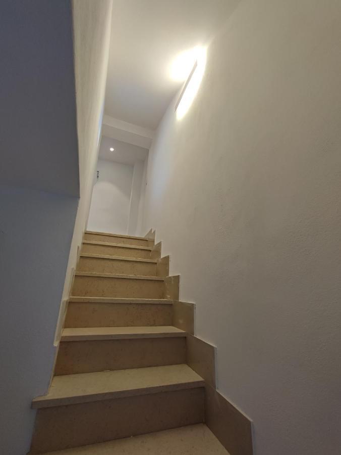 Residenza Nel Borgo L'Appusentu Bed & Breakfast Castelsardo Bagian luar foto