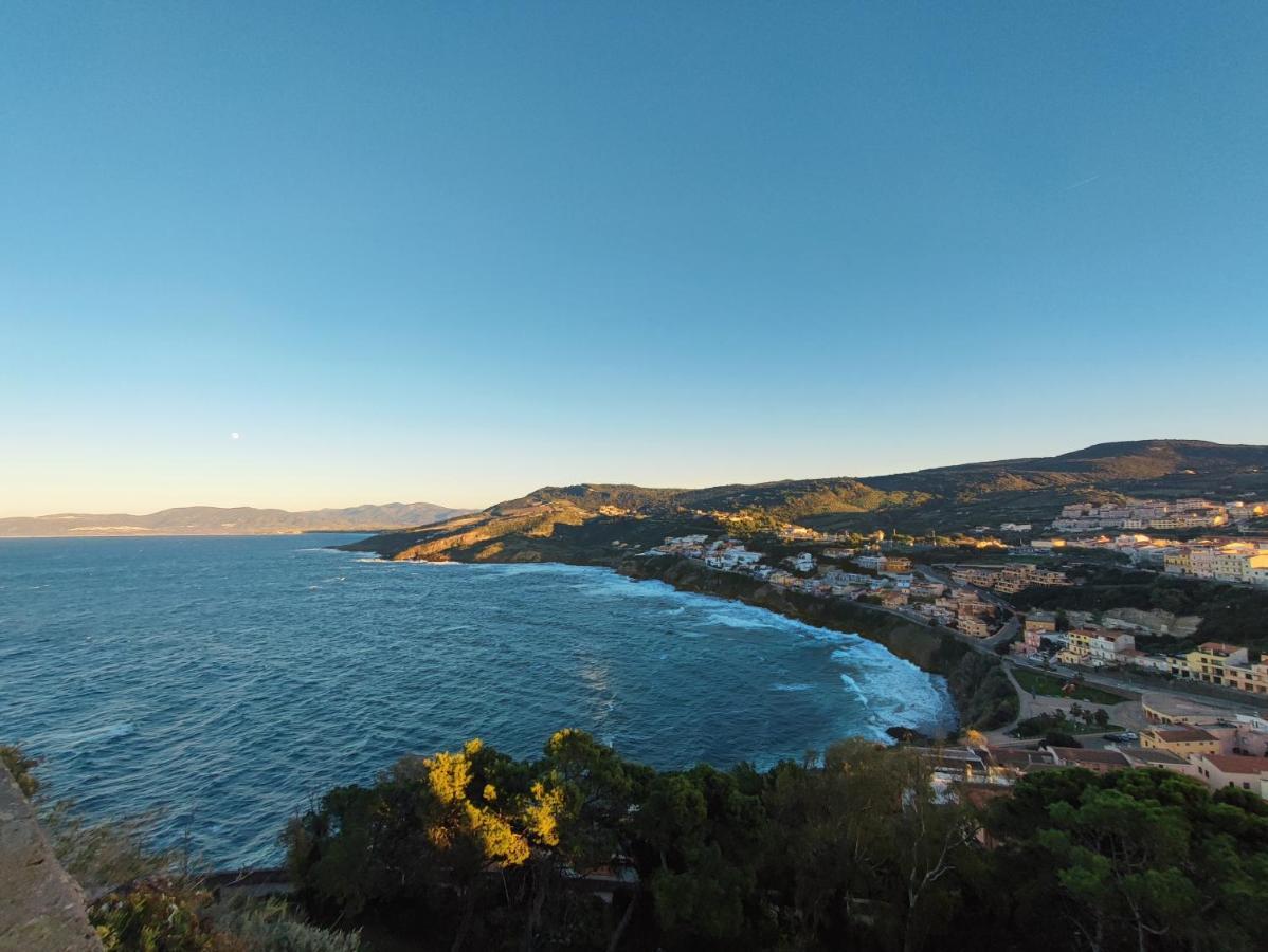 Residenza Nel Borgo L'Appusentu Bed & Breakfast Castelsardo Bagian luar foto