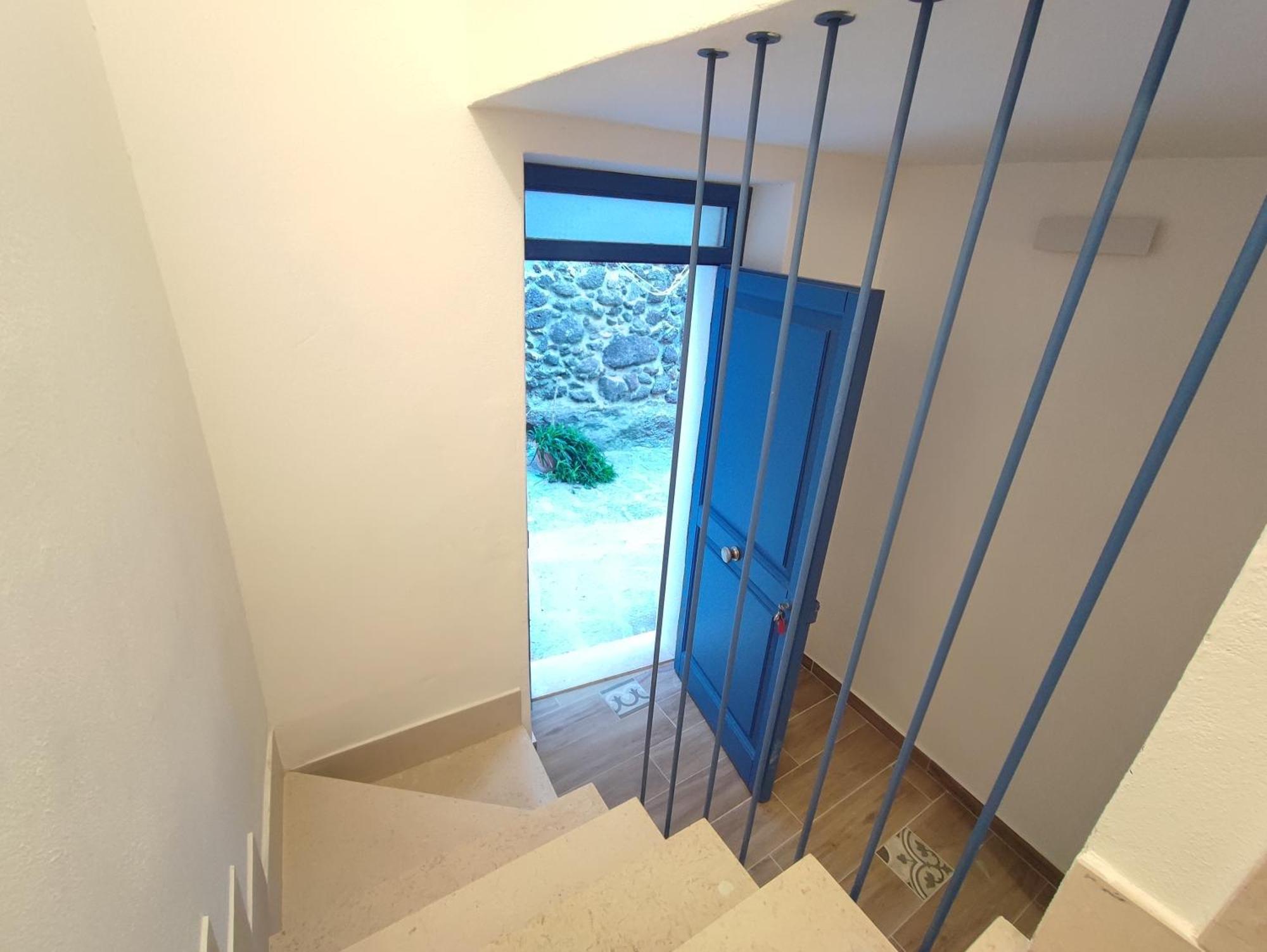 Residenza Nel Borgo L'Appusentu Bed & Breakfast Castelsardo Bagian luar foto