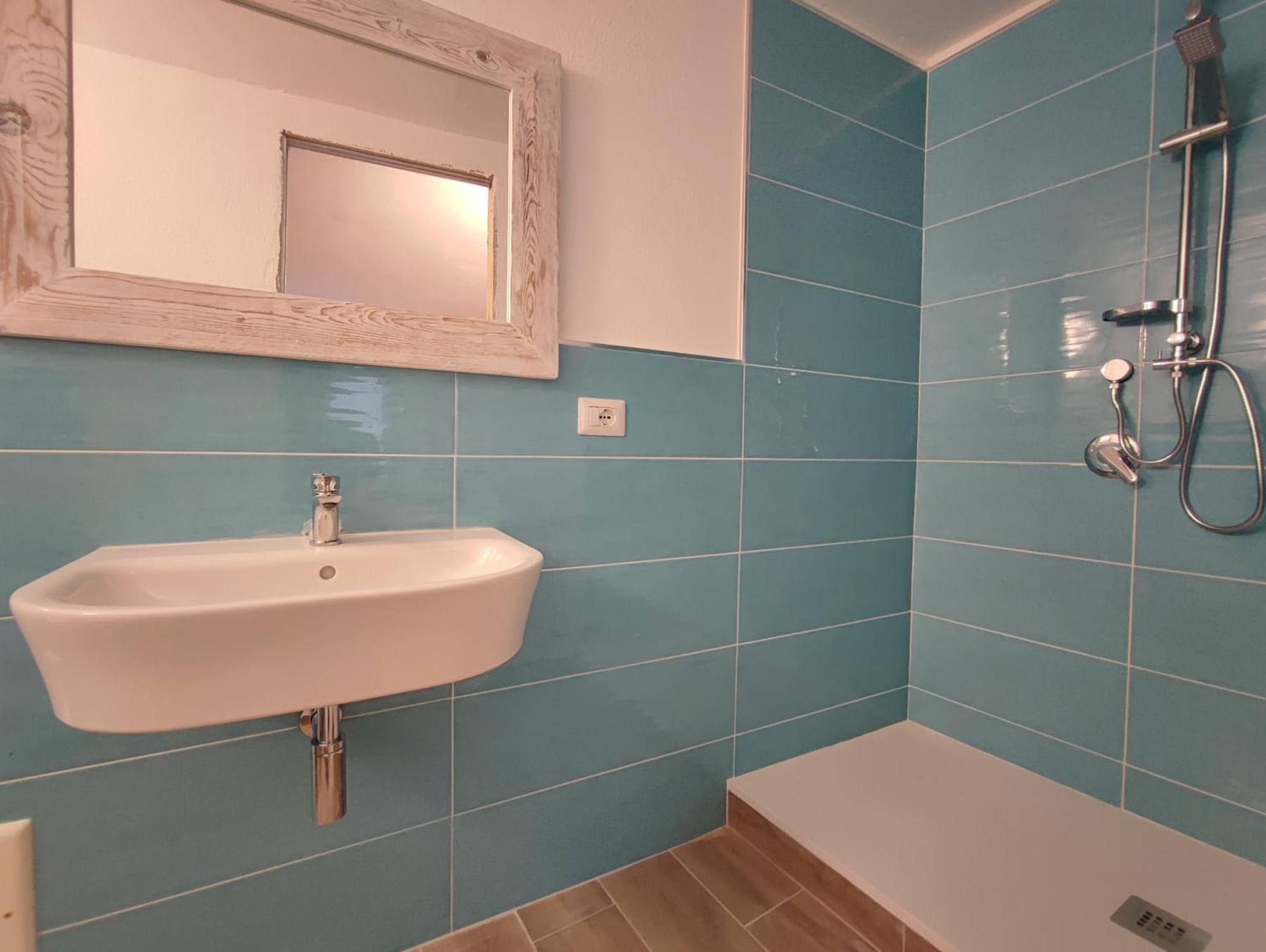 Residenza Nel Borgo L'Appusentu Bed & Breakfast Castelsardo Bagian luar foto